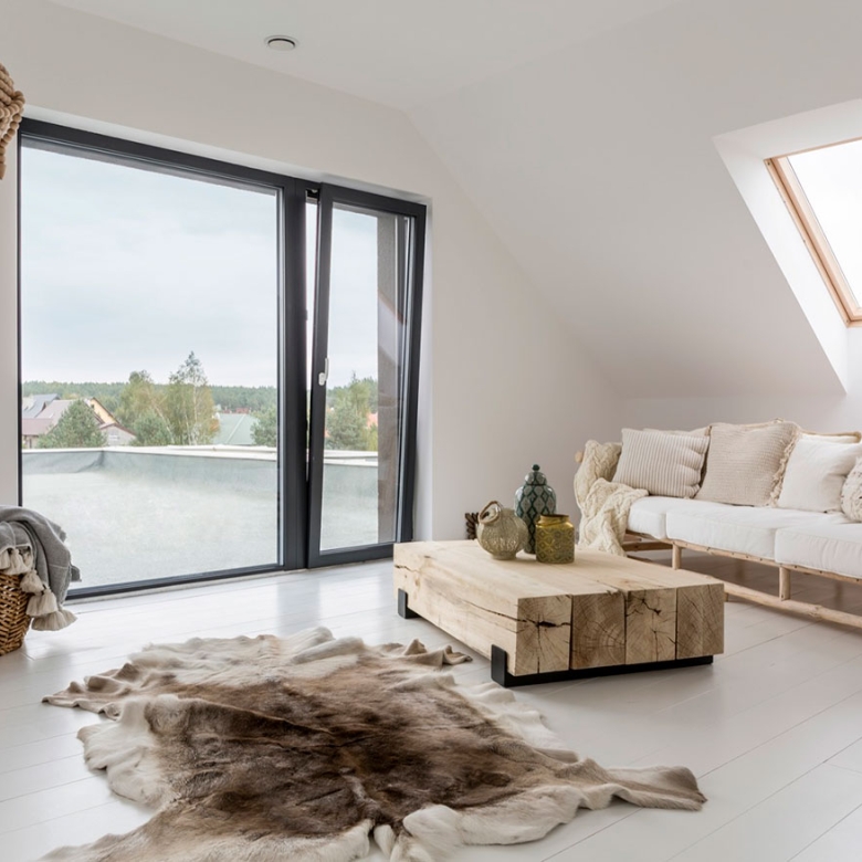 Renovated apartment at last floor